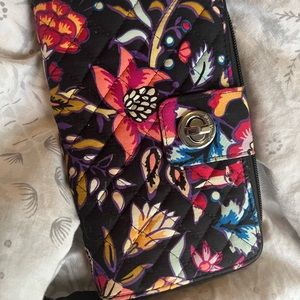 Vera Bradley RFID Turnlock Wallet